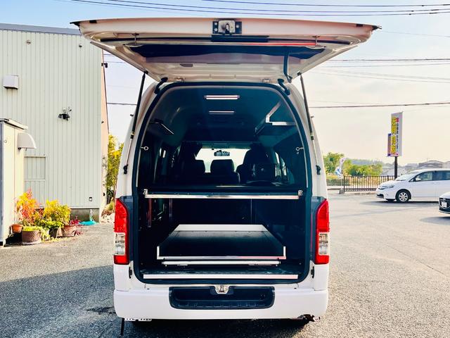 ハイエースバン ロングＤＸ　８ナンバー登録・キャンピング車・４ＷＤ・ベットキット・１６インチアルミ（12枚目）