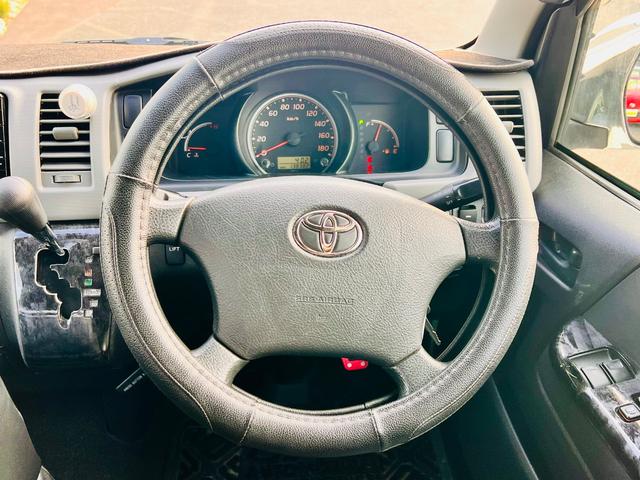 ハイエースバン ロングＤＸ　８ナンバー登録・キャンピング車・４ＷＤ・ベットキット・１６インチアルミ（26枚目）