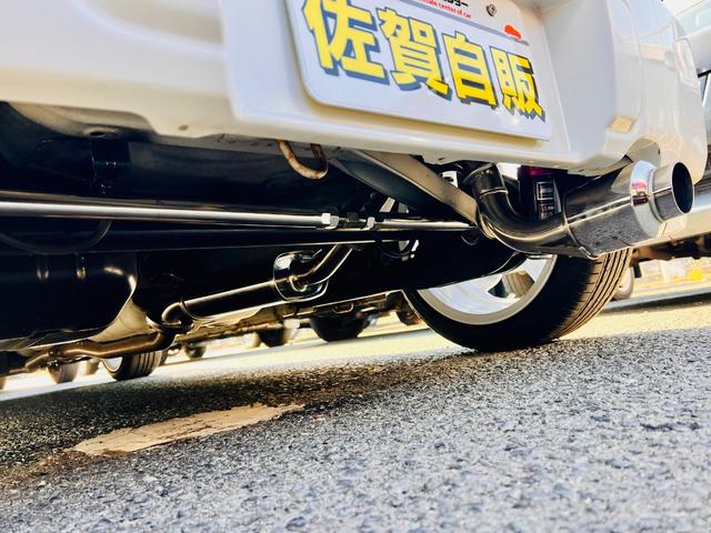 アルトラパン SS ターボ・5速ミッション・車高調・社外15インチアルミ新品・タイヤ4本新品・HKS社外マフラー・HKSエアクリーナー・社外ブローオフバルブ・キーレス・(22枚目)
