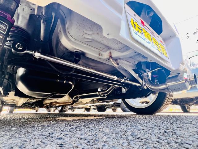 アルトラパン SS ターボ・5速ミッション・車高調・社外15インチアルミ新品・タイヤ4本新品・HKS社外マフラー・HKSエアクリーナー・社外ブローオフバルブ・キーレス・(23枚目)