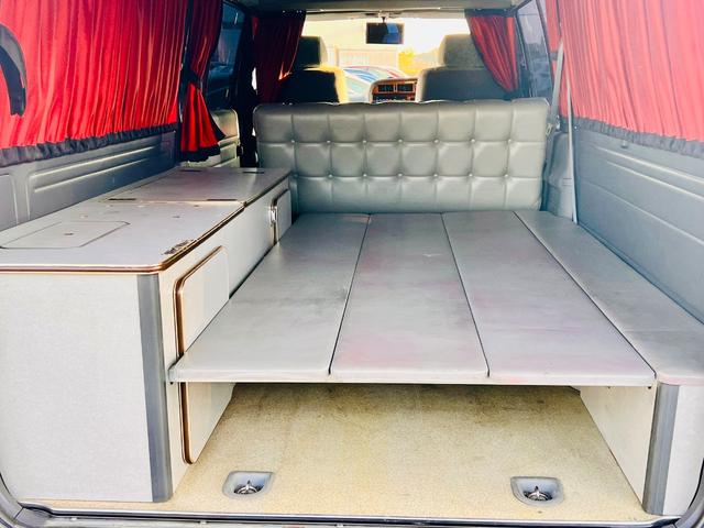 ハイエースワゴン 　８ナンバー・キャンピング車・３．０ディーゼルターボ・キーレス・（19枚目）