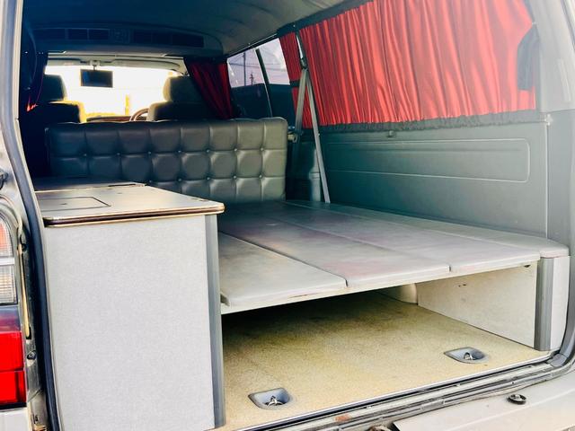 ハイエースワゴン 　８ナンバー・キャンピング車・３．０ディーゼルターボ・キーレス・（20枚目）