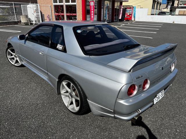 ＧＴ－Ｒ　４ＷＤ　ＥＴＣ　ナビ　ＭＴ　アルミホイール　ＡＢＳ　カセット(17枚目)