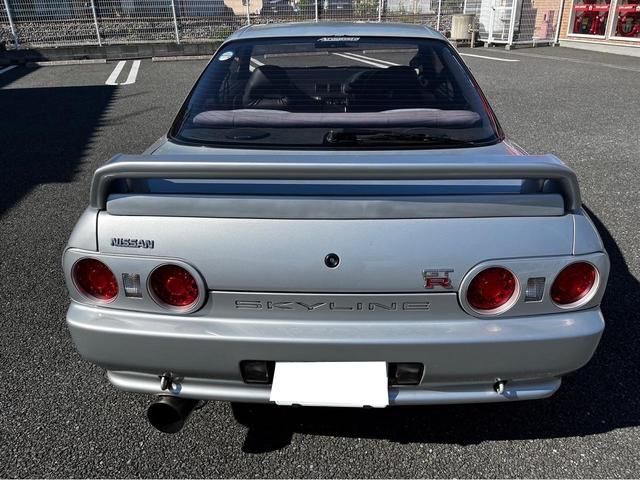 ＧＴ－Ｒ　４ＷＤ　ＥＴＣ　ナビ　ＭＴ　アルミホイール　ＡＢＳ　カセット(18枚目)