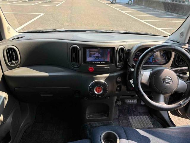 キューブ １５Ｘ　インディゴ＋プラズマ　ＥＴＣ　ＴＶ　ＨＩＤ　スマートキー　電動格納ミラー　ＣＶＴ　アルミホイール　盗難防止システム　衝突安全ボディ　ＡＢＳ　エアコン　パワーステアリング　パワーウィンドウ（2枚目）