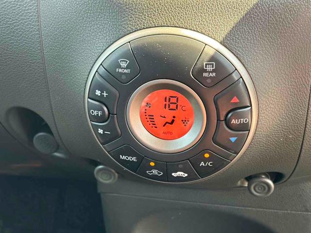 キューブ １５Ｘ　インディゴ＋プラズマ　ＥＴＣ　ＴＶ　ＨＩＤ　スマートキー　電動格納ミラー　ＣＶＴ　アルミホイール　盗難防止システム　衝突安全ボディ　ＡＢＳ　エアコン　パワーステアリング　パワーウィンドウ（5枚目）