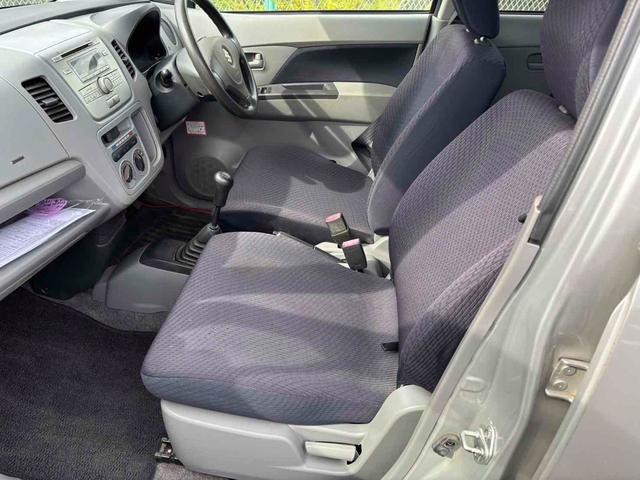 ワゴンＲ ＦＸ　キーレスエントリー　電動格納ミラー　ＭＴ　盗難防止システム　ＡＢＳ　ＣＤ　衝突安全ボディ　エアコン　パワーステアリング　パワーウィンドウ（14枚目）