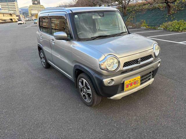 ハスラー Ｘターボ　ＥＴＣ　バックカメラ　ＴＶ　衝突被害軽減システム　ＨＩＤ　スマートキー　アイドリングストップ　シートヒーター　ベンチシート　ＣＶＴ　盗難防止システム　ＡＢＳ　ＥＳＣ　ＵＳＢ　Ｂｌｕｅｔｏｏｔｈ（13枚目）