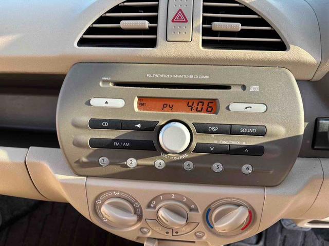 キャロル ＧＳ　キーレスエントリー　ＡＴ　盗難防止システム　ＡＢＳ　ＣＤ　衝突安全ボディ　エアコン　パワーステアリング　パワーウィンドウ（3枚目）