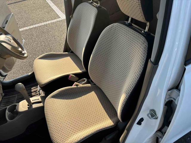 キャロル ＧＳ　キーレスエントリー　ＡＴ　盗難防止システム　ＡＢＳ　ＣＤ　衝突安全ボディ　エアコン　パワーステアリング　パワーウィンドウ（8枚目）