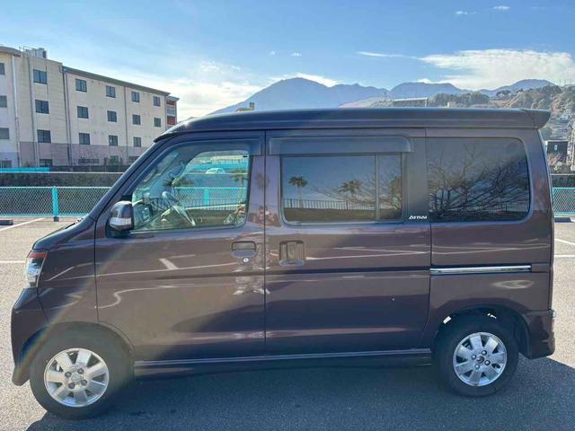アトレーワゴン カスタムターボRSリミテッド 両側スライド・片側電動 TV HID キーレスエントリー ベンチシート AT 盗難防止システム ABS CD USB ミュージックプレイヤー接続可 Bluetooth アルミホイール 衝突安全ボディ(16枚目)
