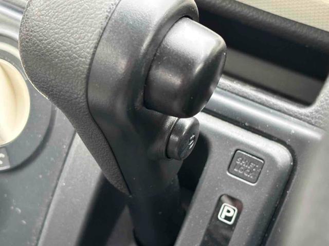 アルト Ｌ　ＥＴＣ　キーレスエントリー　アイドリングストップ　ＣＶＴ　盗難防止システム　ＡＢＳ　ＥＳＣ　ＣＤ　ミュージックプレイヤー接続可　衝突安全ボディ　エアコン　パワーステアリング　パワーウィンドウ（7枚目）