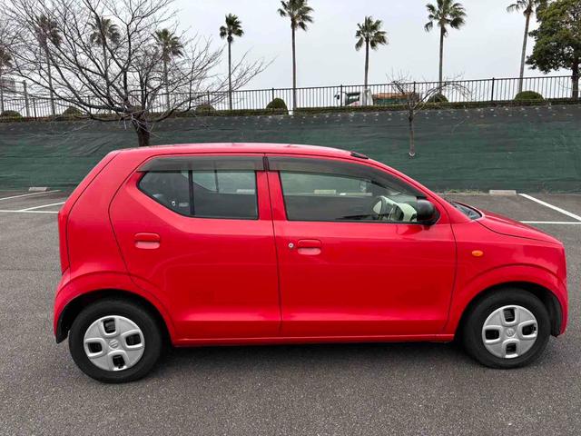 アルト Ｌ　ＥＴＣ　キーレスエントリー　アイドリングストップ　ＣＶＴ　盗難防止システム　ＡＢＳ　ＥＳＣ　ＣＤ　ミュージックプレイヤー接続可　衝突安全ボディ　エアコン　パワーステアリング　パワーウィンドウ（13枚目）