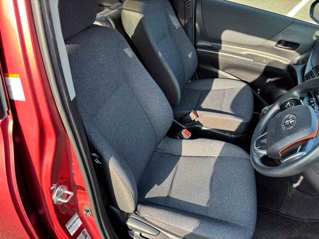 シエンタ X バックカメラ ナビ TV 両側スライド・片側電動 スマートキー 3列シート CVT アルミホイール CD ミュージックプレイヤー接続可 Bluetooth 衝突安全ボディ ABS ESC エアコン(10枚目)