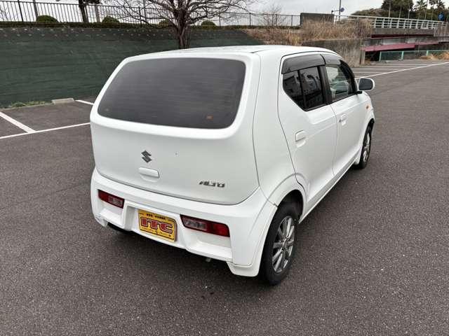 アルト Ｆ　レーダーブレーキサポート装着車　オートギヤシフト　キーレス　ＣＤデッキ（8枚目）