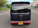 アトレーワゴン カスタムターボＲＳ　両側スライドドア　ＴＶ　ＨＩＤ　キーレスエントリー　電動格納ミラー　ベンチシート　ＡＴ　ＡＢＳ　ＣＤ　ＵＳＢ　ミュージックプレイヤー接続可　アルミホイール　衝突安全ボディ　エアコン　パワーステアリング（6枚目）