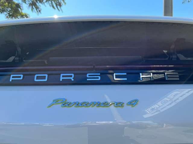 パナメーラ ４　Ｅ－ハイブリッド　２１アルミホイール　ワンオーナー　ドライブレコーダー　パワーシート　純正ナビ　バックカメラ　クリアランスソナー　レーンキープアシスト　クルーズコントロール　横滑り防止　アイドリングストップ　エアサス（35枚目）