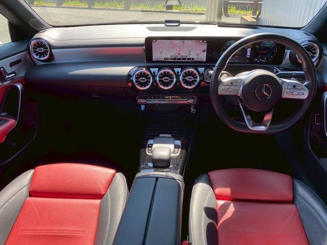 MERCEDES BENZ CLA-CLASS CLA200D