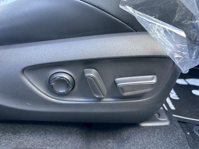 ハリアー Ｚ　レザーパッケージ　パノラマルーフＪＢＬワンオーナーパノラマミックビューモニターＥＴＣＴＶキット（31枚目）