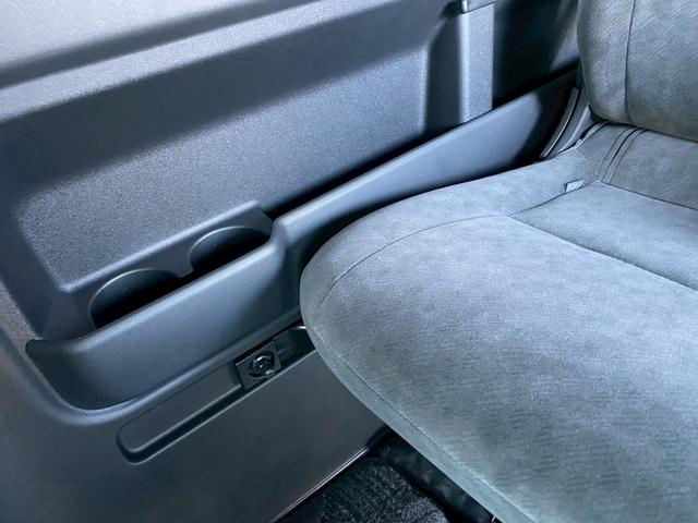 ハイエースワゴン GL パワスラデジタルインナーミラーパノラマミックビューモニター(23枚目)