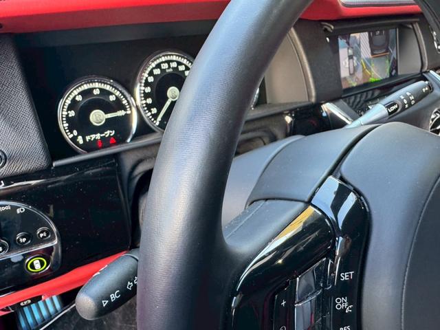 カリナン ベースグレード スターライトヘッドライナー22インチホイールステンレススチールPKGSOEエンブレム(11枚目)