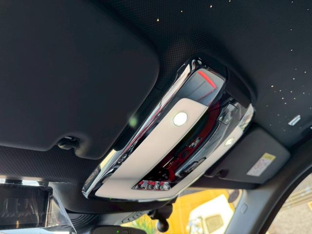 カリナン ベースグレード スターライトヘッドライナー22インチホイールステンレススチールPKGSOEエンブレム(15枚目)