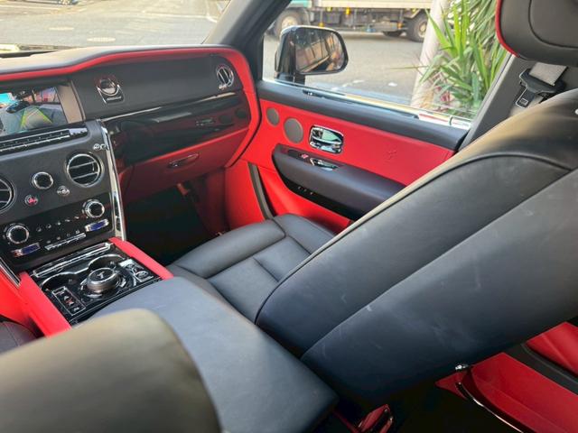 カリナン ベースグレード スターライトヘッドライナー22インチホイールステンレススチールPKGSOEエンブレム(20枚目)