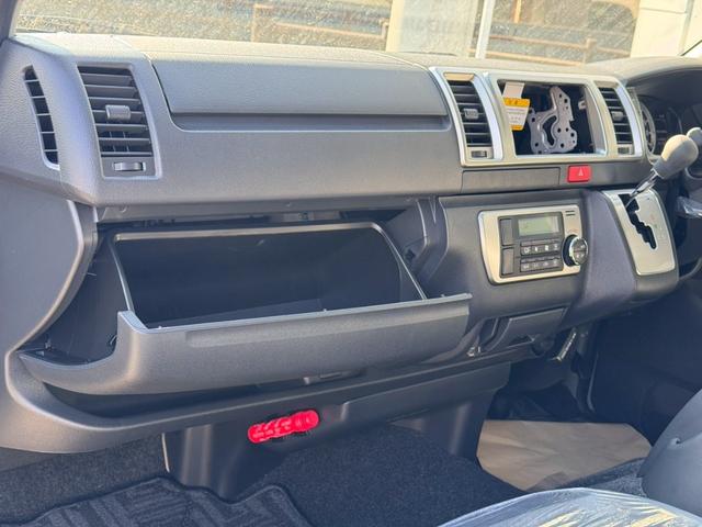 ハイエースバン ロングスーパーGL デジタルインナーミラー両側パワスラLEDヘッドランプ寒冷地仕様パノラマミックビューモニターアースカラーパッケージ(13枚目)