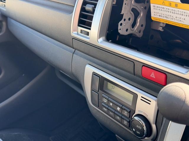 ハイエースバン ロングスーパーGL デジタルインナーミラー両側パワスラLEDヘッドランプ寒冷地仕様パノラマミックビューモニターアースカラーパッケージ(15枚目)