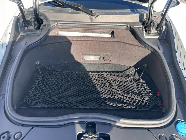 ＭＣ２０ ベースグレード　エクステリアカーボンファイバーＰＫＧマッドフィニッシュエキゾーストカーボンＦＲスプリッターＲＲデュヒューザーカーボンファイバードアシルカーボンインテリアルーフエンジンカバーリアスポイラーリフターＬＳＤ（44枚目）