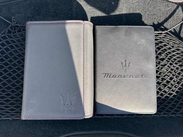 ＭＣ２０ ベースグレード　エクステリアカーボンファイバーＰＫＧマッドフィニッシュエキゾーストカーボンＦＲスプリッターＲＲデュヒューザーカーボンファイバードアシルカーボンインテリアルーフエンジンカバーリアスポイラーリフターＬＳＤ（47枚目）