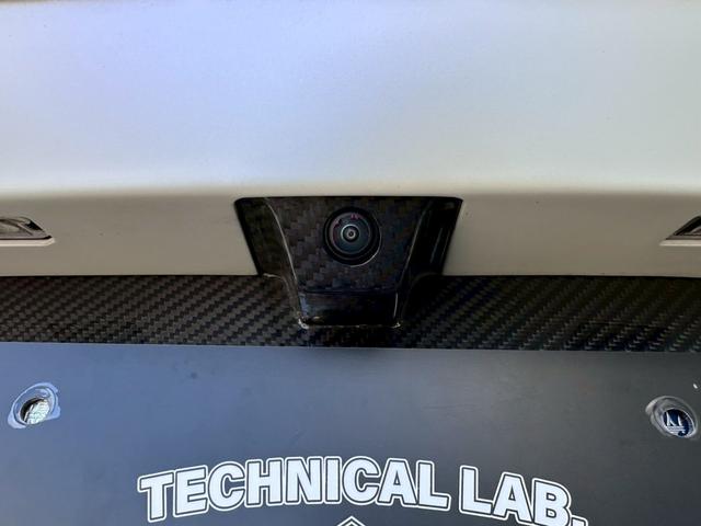 ＭＣ２０ ベースグレード　エクステリアカーボンファイバーＰＫＧマッドフィニッシュエキゾーストカーボンＦＲスプリッターＲＲデュヒューザーカーボンファイバードアシルカーボンインテリアルーフエンジンカバーリアスポイラーリフターＬＳＤ（56枚目）