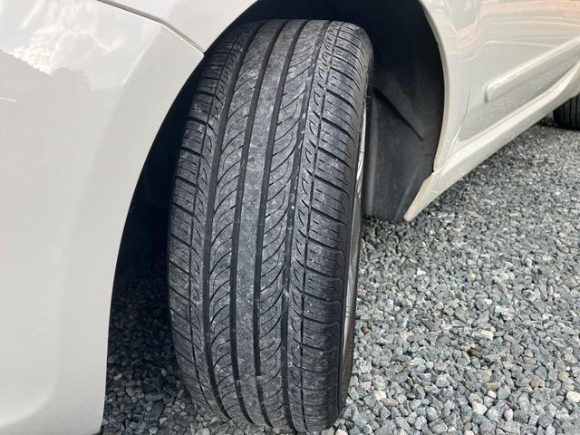 ５００ １．２　８Ｖ　ラウンジ　ディーラー車　右ハンドル　ガラスルーフ　障害物センサー　フルエアバッグ　ＥＴＣ　キーレス　サイドモール（22枚目）