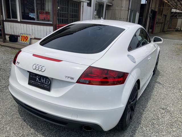 ＴＴクーペ ２．０ＴＦＳＩ　期間限定　決算セール！　２．０ＴＦＳＩ　Ｓライン　社外１９ＡＷ　後期型　社外ＬＥＤライト　ハーフレザー　純正リアウィング　車検令和８年６月　フロントタイヤ２本新品（19枚目）