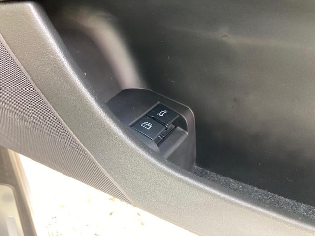 ＴＴクーペ ２．０ＴＦＳＩ　期間限定　決算セール！　２．０ＴＦＳＩ　Ｓライン　社外１９ＡＷ　後期型　社外ＬＥＤライト　ハーフレザー　純正リアウィング　車検令和８年６月　フロントタイヤ２本新品（49枚目）
