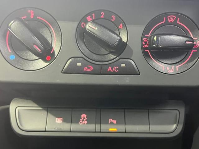 1.0TFSI 駆動FF MTモード付き AW純正 ヘッドランプHID アイドリングストップ 修復歴無 オートライト 禁煙車 ユーザー買取車 エアバッグ運転席 エアバッグ助手席 エアバッグサイド 横滑り防止装置(12枚目)
