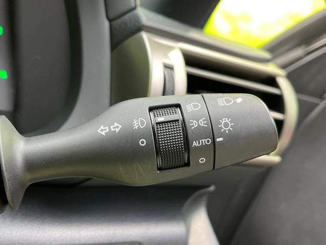 IS300h Fスポーツ 純正 メモリーナビ/シート フルレザー/パーキングアシスト バックガイド/ヘッドランプ HID/ETC/EBD付ABS/横滑り防止装置/アイドリングストップ/クルーズコントロール 革シート DVD再生(12枚目)
