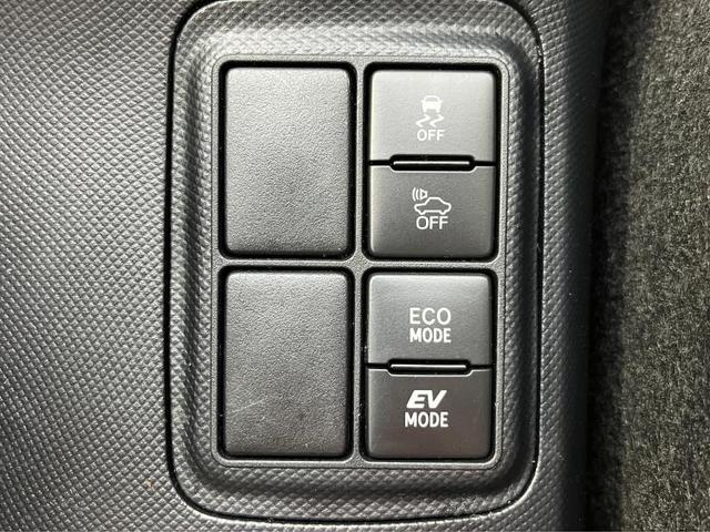 Gソフトレザーセレクション 純正 9インチ メモリーナビ/衝突安全装置/車線逸脱防止支援システム/Bluetooth接続/ETC/EBD付ABS/横滑り防止装置/アイドリングストップ/バックモニター/フルセグTV バックカメラ(16枚目)