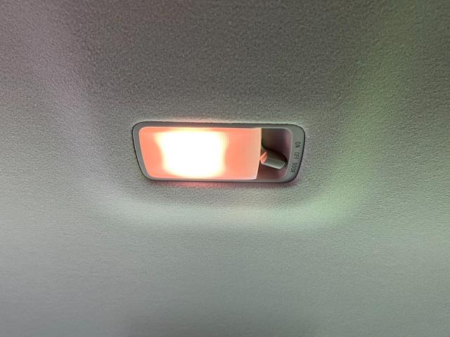 X 純正 9インチ ナビ/車線逸脱防止支援システム/パーキングアシスト バックガイド/ヘッドランプ LED/EBD付ABS/横滑り防止装置/アイドリングストップ/フルセグTV LEDヘッドランプ(37枚目)