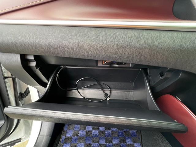 プレミアム 社外 メモリーナビ/車線逸脱防止支援システム/シート ハーフレザー/パーキングアシスト バックガイド/電動バックドア/ドライブレコーダー 社外/ヘッドランプ LED アダプティブクルーズコントロール(40枚目)