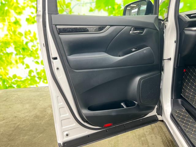 Sタイプゴールド ディスプレイオーディオ8インチ/両側電動スライドドア/車線逸脱防止支援システム/シート ハーフレザー/パーキングアシスト バックガイド/電動バックドア/ヘッドランプ LED/ETC バックカメラ(19枚目)