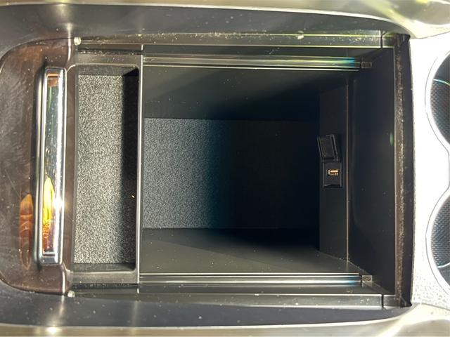 Sタイプゴールド ディスプレイオーディオ8インチ/両側電動スライドドア/車線逸脱防止支援システム/シート ハーフレザー/パーキングアシスト バックガイド/電動バックドア/ヘッドランプ LED/ETC バックカメラ(35枚目)