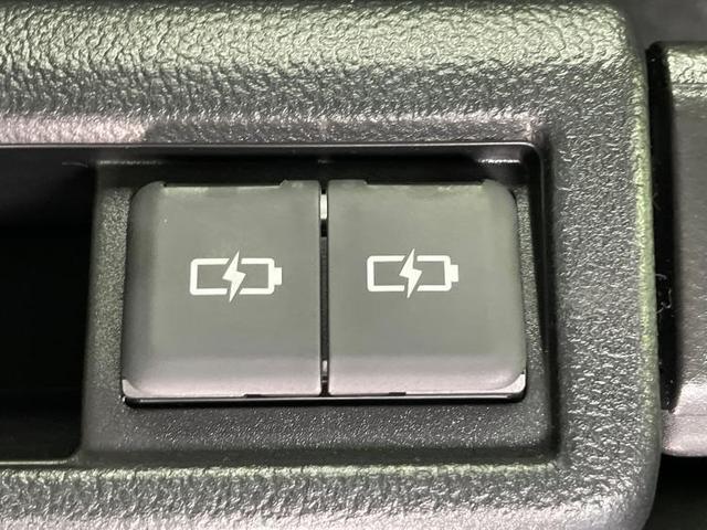 ハイブリッドS-Z ディスプレイオーディオ10.5インチ/トヨタセーフティセンス/両側電動スライドドア/シートヒーター 前席/車線逸脱防止支援システム/登録済未使用車/ヘッドランプ LED 衝突被害軽減システム(17枚目)
