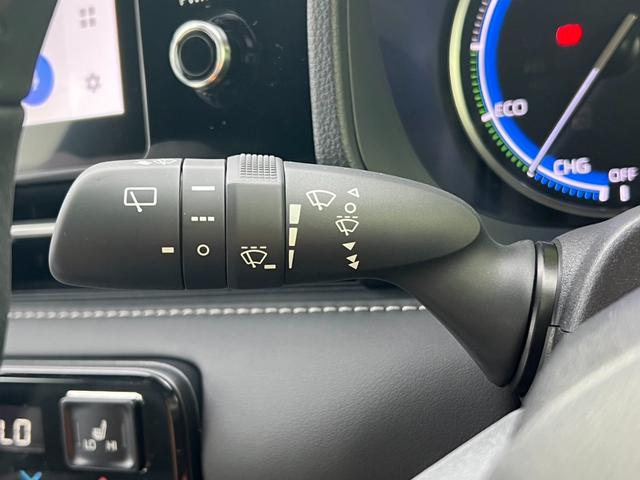 ハイブリッドS-Z ディスプレイオーディオ10.5インチ/トヨタセーフティセンス/両側電動スライドドア/シートヒーター 前席/車線逸脱防止支援システム/登録済未使用車/ヘッドランプ LED 衝突被害軽減システム(25枚目)