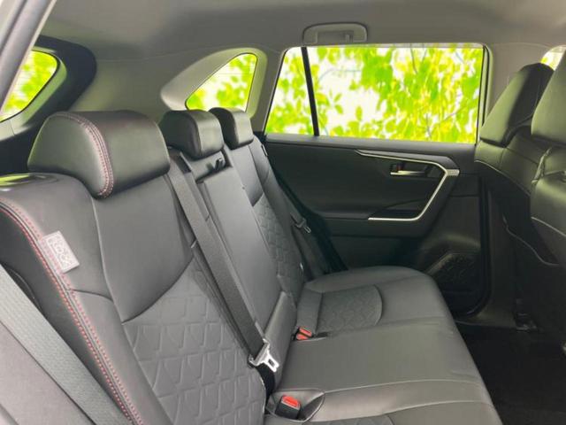ＲＡＶ４ ４ＷＤアドベンチャーオフロードパッケージ　保証書／ディスプレイオーディオ＋ナビ９インチ／衝突安全装置／車線逸脱防止支援システム／シート　合皮／ヘッドランプ　ＬＥＤ／ＵＳＢジャック／Ｂｌｕｅｔｏｏｔｈ接続／ＥＴＣ／ＥＢＤ付ＡＢＳ　バックカメラ（5枚目）