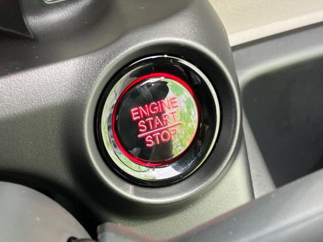 Ｎ－ＢＯＸ ヒョウジュン　保証書／純正　８インチ　ナビ／ホンダセンシング／電動スライドドア／シートヒーター　前席／車線逸脱防止支援システム／パーキングアシスト　バックガイド／登録済未使用車／ヘッドランプ　ＬＥＤ　禁煙車（17枚目）