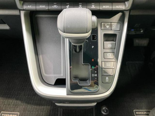 ノア Ｓ－Ｚ　新品タイヤ／ディスプレイオーディオ＋ナビ１０．５インチ／トヨタセーフティセンス／両側電動スライドドア／シートヒーター　前席／パノラミックビューモニター／車線逸脱防止支援システム　衝突被害軽減システム（18枚目）