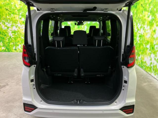 ノア Ｓ－Ｚ　新品タイヤ／ディスプレイオーディオ＋ナビ１０．５インチ／トヨタセーフティセンス／両側電動スライドドア／シートヒーター　前席／パノラミックビューモニター／車線逸脱防止支援システム　衝突被害軽減システム（20枚目）