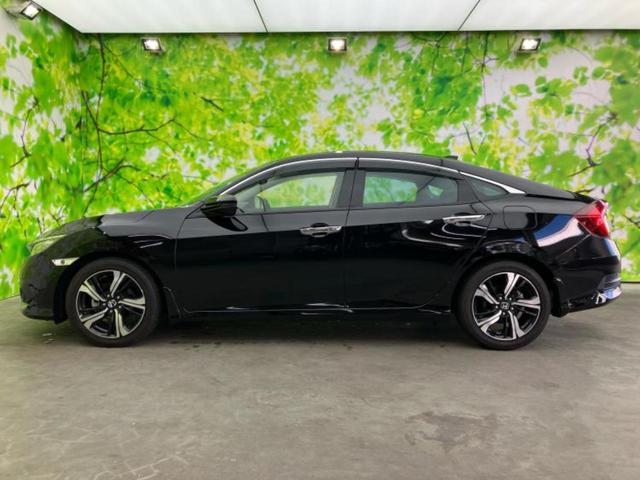 シビック ヒョウジュン 保証書/社外 SDナビ/ホンダセンシング/シートヒーター 前席/シート 合皮/ヘッドランプ LED/ETC/EBD付ABS/横滑り防止装置/アイドリングストップ/バックモニター/フルセグTV(2枚目)