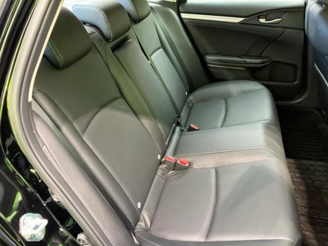 シビック ヒョウジュン 保証書/社外 SDナビ/ホンダセンシング/シートヒーター 前席/シート 合皮/ヘッドランプ LED/ETC/EBD付ABS/横滑り防止装置/アイドリングストップ/バックモニター/フルセグTV(5枚目)